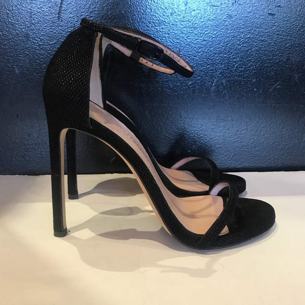 Stuart Weitzman nudist heels